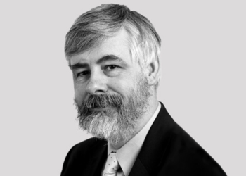 Dr Hywel Davies
