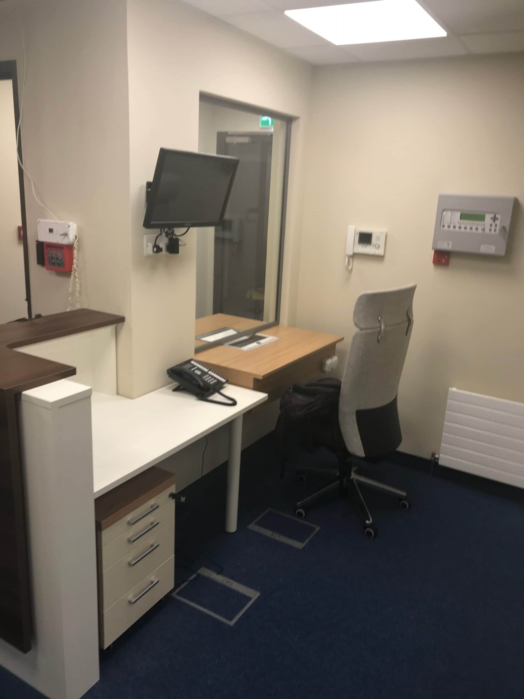 Hungarian Consulate FIS