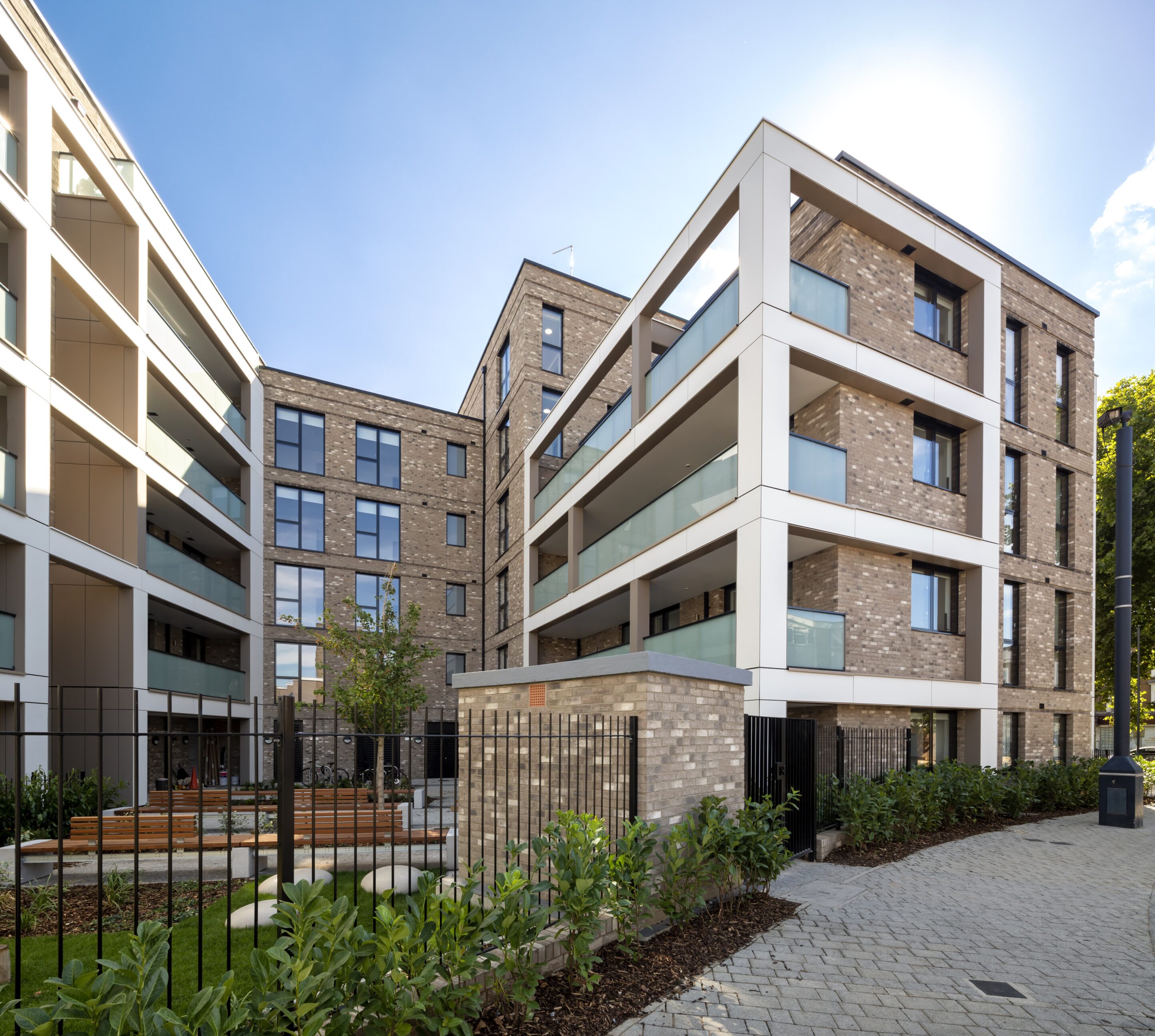 Chippenham Gardens FIS